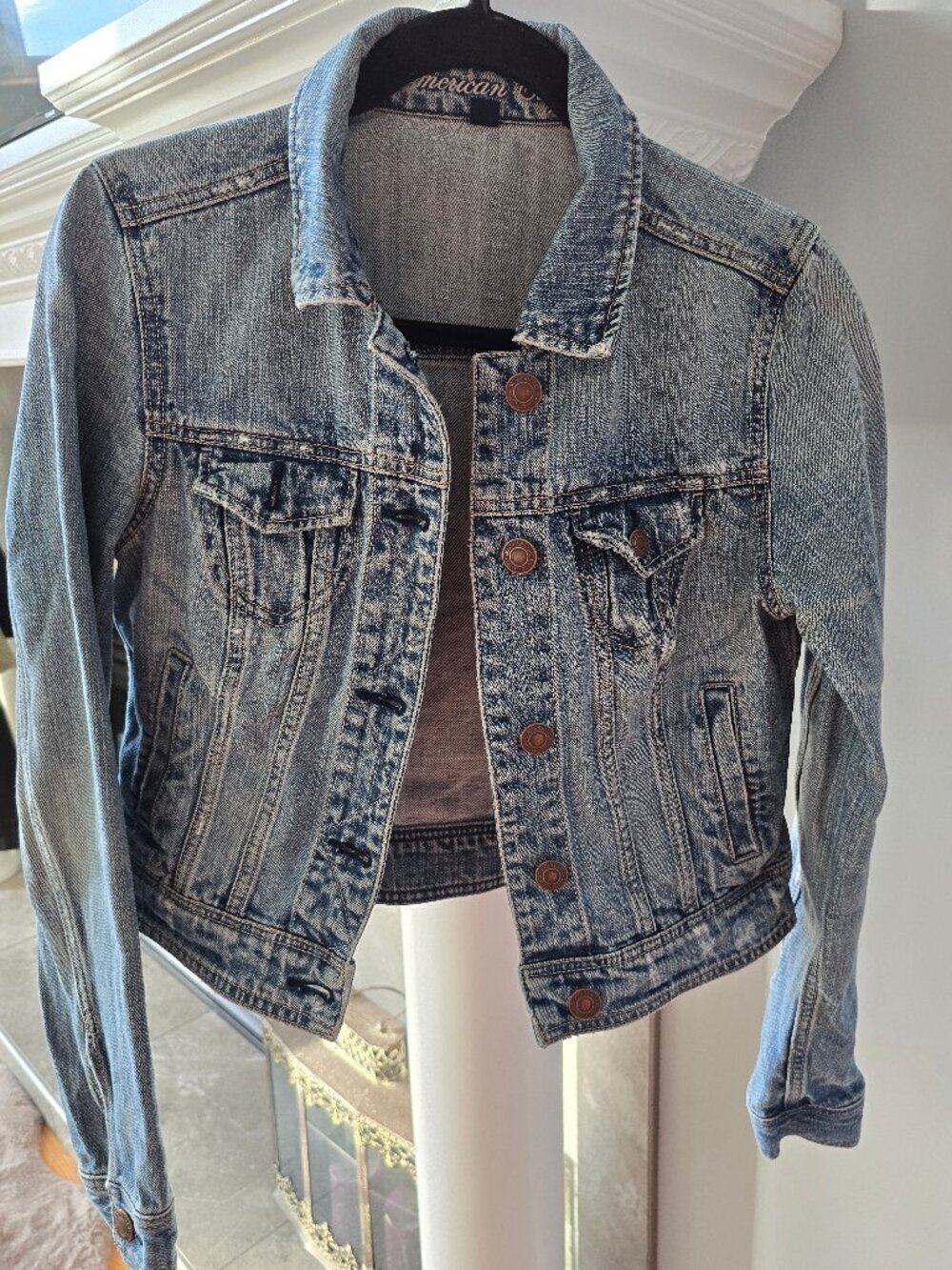 American Eagle classic cropped Denim Jacket